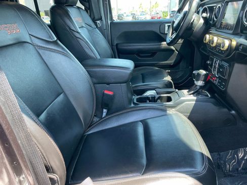 Used 2021 Jeep Wrangler Unlimited Rubicon w/ Trailer Tow Package image 27