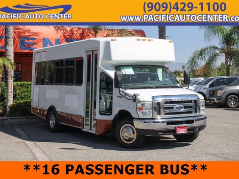 Used 2012 Ford E-450 and Econoline 450 Super Duty w/ Shuttle Bus Prep Pkg image 1