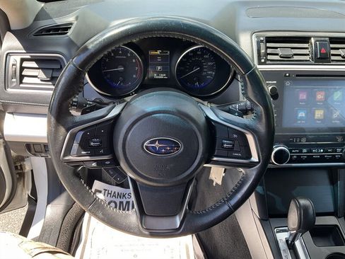 Used 2018 Subaru Outback 2.5i Premium AWD/4WD image 25