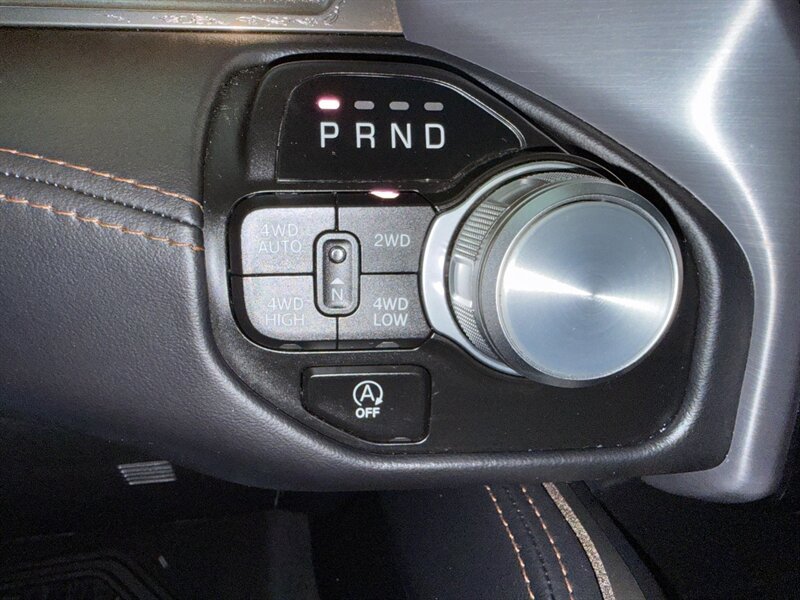 Used 2023 RAM 1500 Limited AWD/4WD image 35