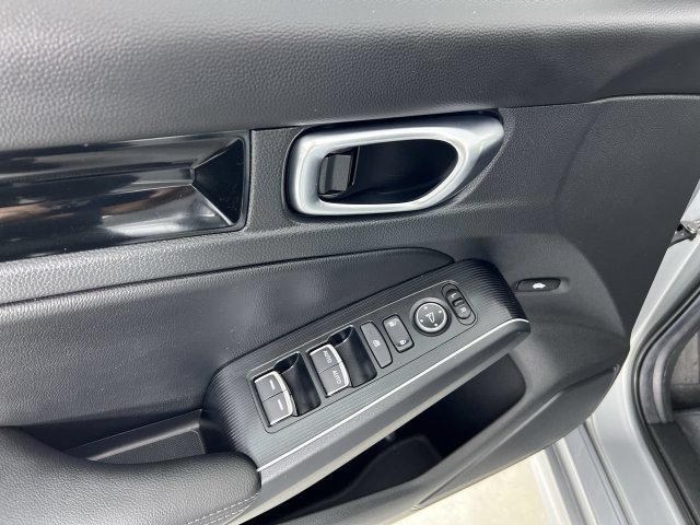 Used 2025 Honda Civic Sport Touring image 22