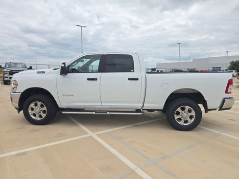 Certified 2024 RAM 2500 Big Horn AWD/4WD image 6