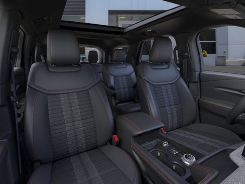 New 2026 Ford Explorer ST-Line w/ ST-Line Street Pack AWD/4WD image 10