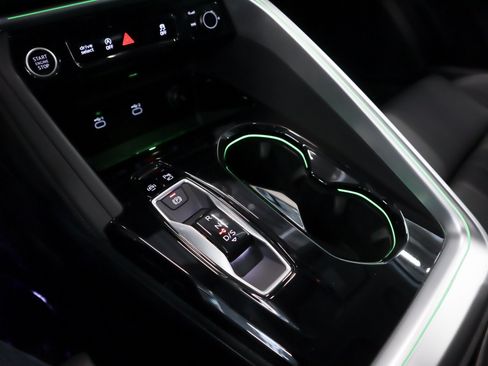 Certified 2025 Audi Q5 Premium w/ Premium Plus AWD/4WD image 23