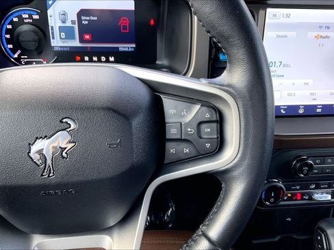 Used 2022 Ford Bronco Outer Banks image 22