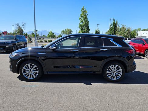Used 2024 INFINITI QX50 Luxe AWD/4WD image 9