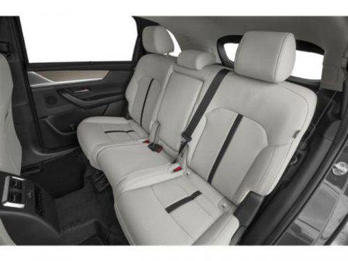 Certified 2025 MAZDA CX-70 Plug-In Hybrid w/ Premium Pkg image 15