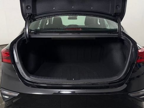 Used 2021 Kia Forte Sedan FWD image 10