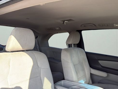 Used 2012 Honda Odyssey EX image 27