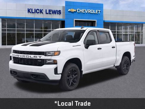 Used 2021 Chevrolet Silverado 1500 Custom w/ Rally Edition AWD/4WD image 3