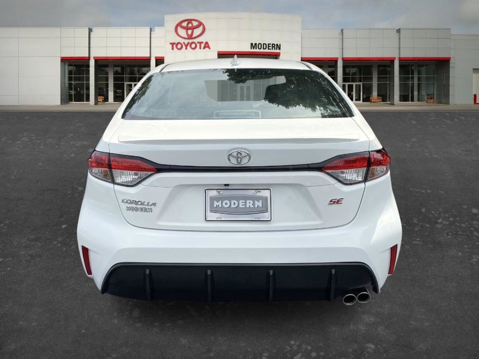 Certified 2025 Toyota Corolla SE FWD image 6