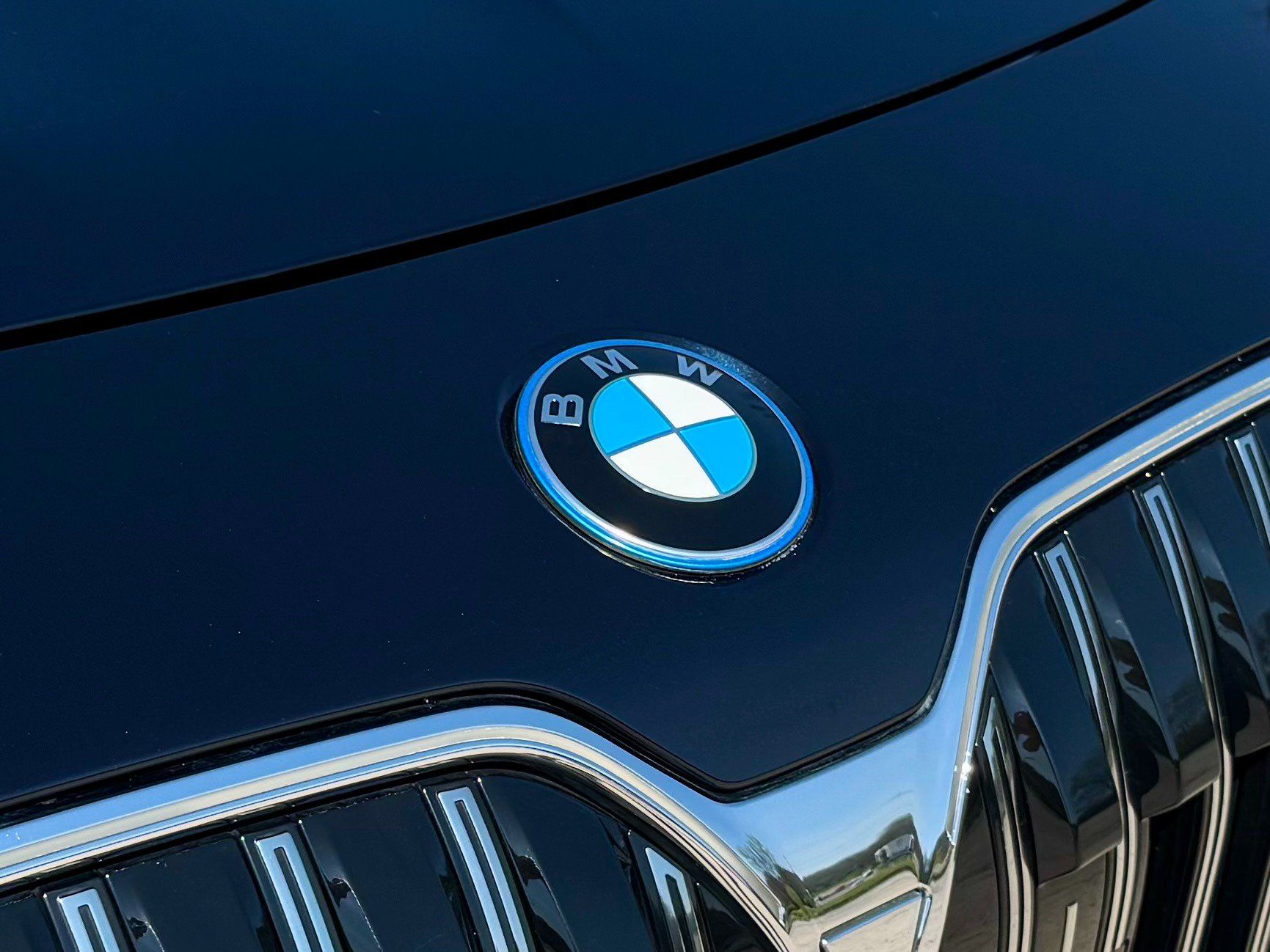 Used 2025 BMW i7 eDrive50 w/ Executive Package RWD image 77