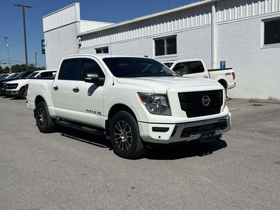 Used 2020 Nissan Titan SV w/ SV Convenience Package