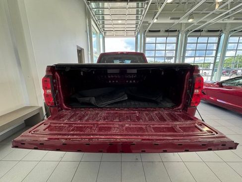 Used 2018 Chevrolet Silverado 1500 LT w/ All Star Edition AWD/4WD image 31