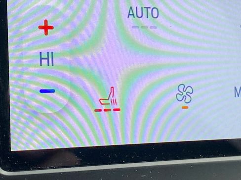 Certified 2024 Ford Edge SEL image 17