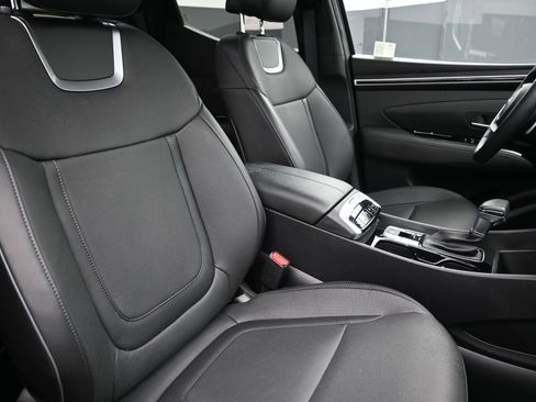 Used 2024 Hyundai Santa Cruz Limited image 28