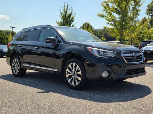 Used 2019 Subaru Outback 2.5i Touring w/ Popular Package #3A AWD/4WD image 7