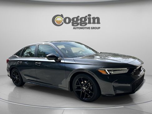 Used 2025 Honda Civic Sport image 8