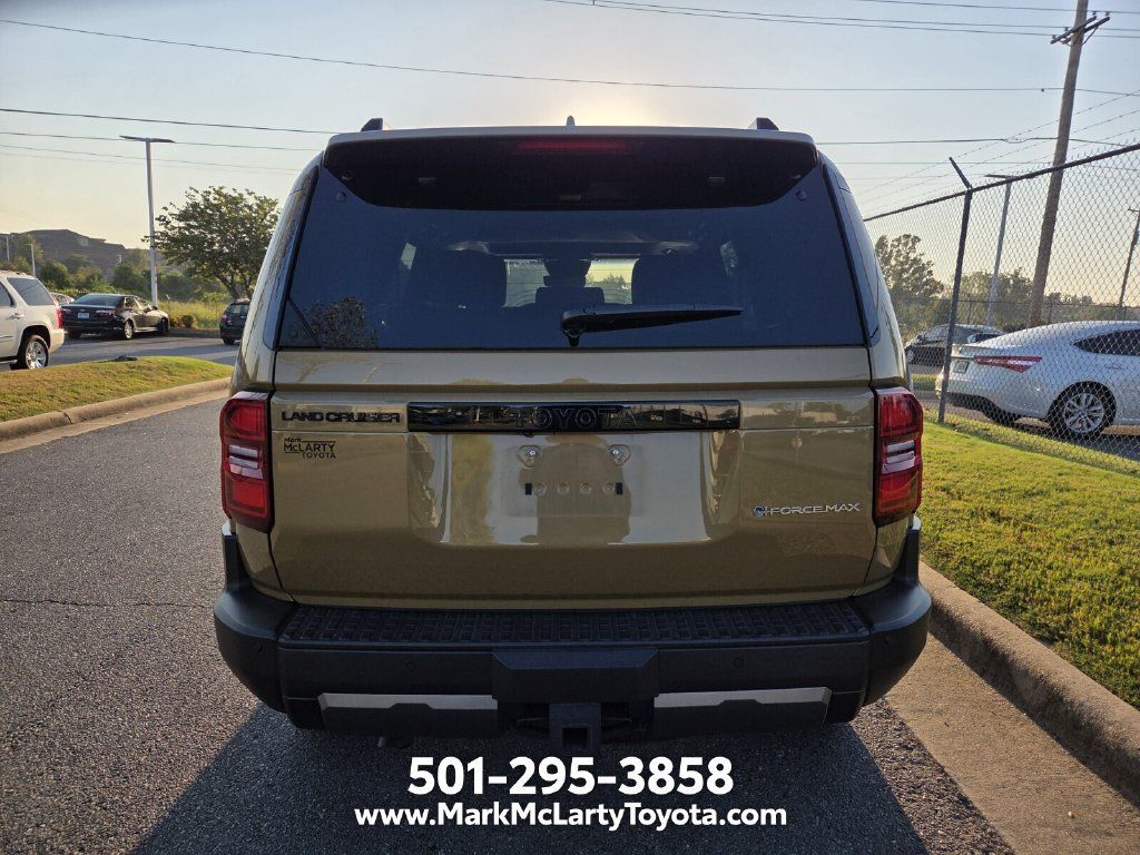 Used 2026 Toyota Land Cruiser w/ Premium Package AWD/4WD image 5