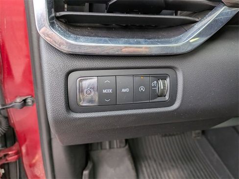 Used 2024 GMC Acadia Denali w/ Super Cruise Package image 16