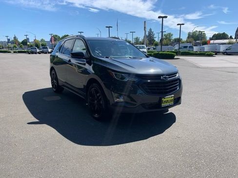 Used 2020 Chevrolet Equinox LT w/ Sport Edition AWD/4WD image 9