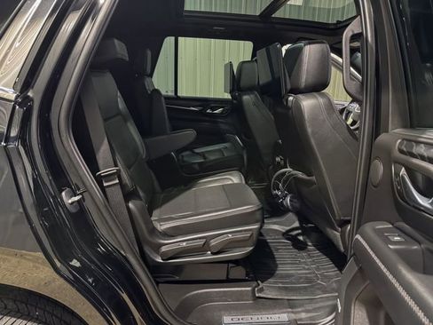 Used 2023 GMC Yukon Denali w/ Advanced Technology Package image 31