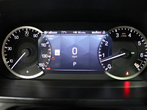 Used 2023 Land Rover Defender 130 X-Dynamic SE AWD/4WD image 42