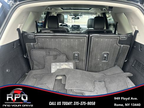 Used 2022 Nissan Pathfinder Platinum w/ Cargo Package AWD/4WD image 37