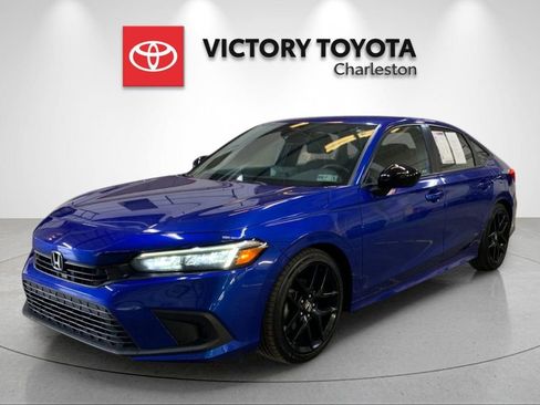 Used 2024 Honda Civic Sport image 1