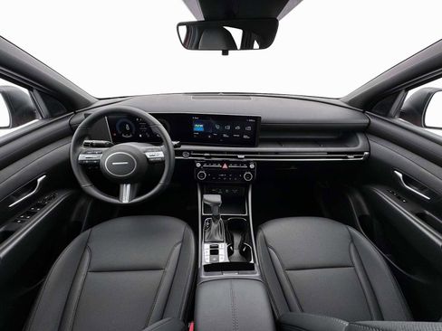 New 2026 Hyundai Tucson XRT image 13