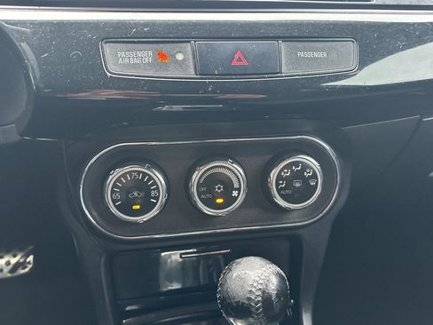 Used 2013 Mitsubishi Lancer Ralliart image 22