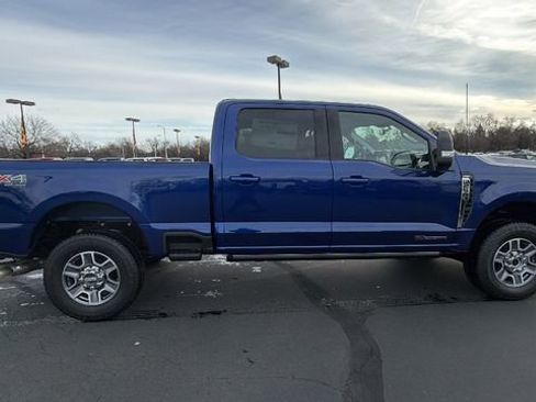 New 2026 Ford F250 Lariat AWD/4WD image 3
