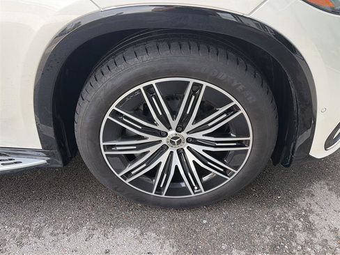 Used 2023 Mercedes-Benz EQS 580 4MATIC SUV image 14