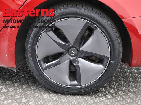 Used 2018 Tesla Model 3 Long Range AWD/4WD image 27