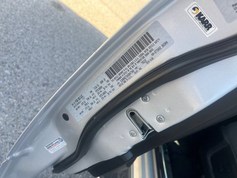 Used 2017 RAM 1500 Big Horn RWD image 26