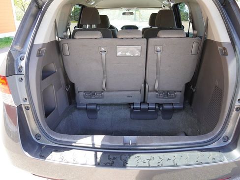 Used 2015 Honda Odyssey EX image 24