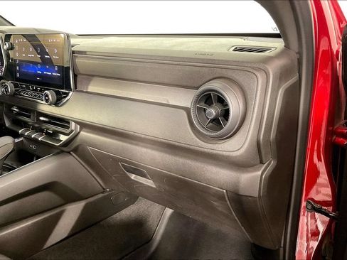 Used 2023 Chevrolet Colorado Trail Boss w/ Technology Package AWD/4WD image 19