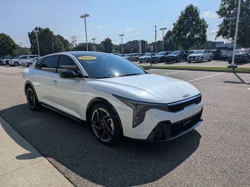 Used 2025 Kia K4 GT-Line w/ GT-Line Sunroof Package FWD image 10