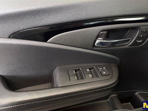 Used 2019 Honda Ridgeline RTL-E image 11