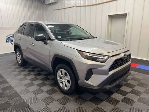 Used 2025 Toyota RAV4 LE image 2