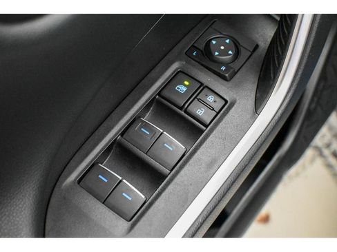 Used 2022 Toyota RAV4 XSE image 29