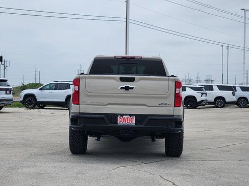 New 2026 Chevrolet Silverado 1500 ZR2 AWD/4WD image 6