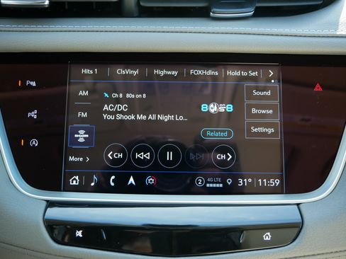 New 2026 Cadillac XT5 Premium Luxury w/ LPO, Floor Liner Package image 20