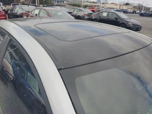 New 2026 Toyota Corolla XSE image 5