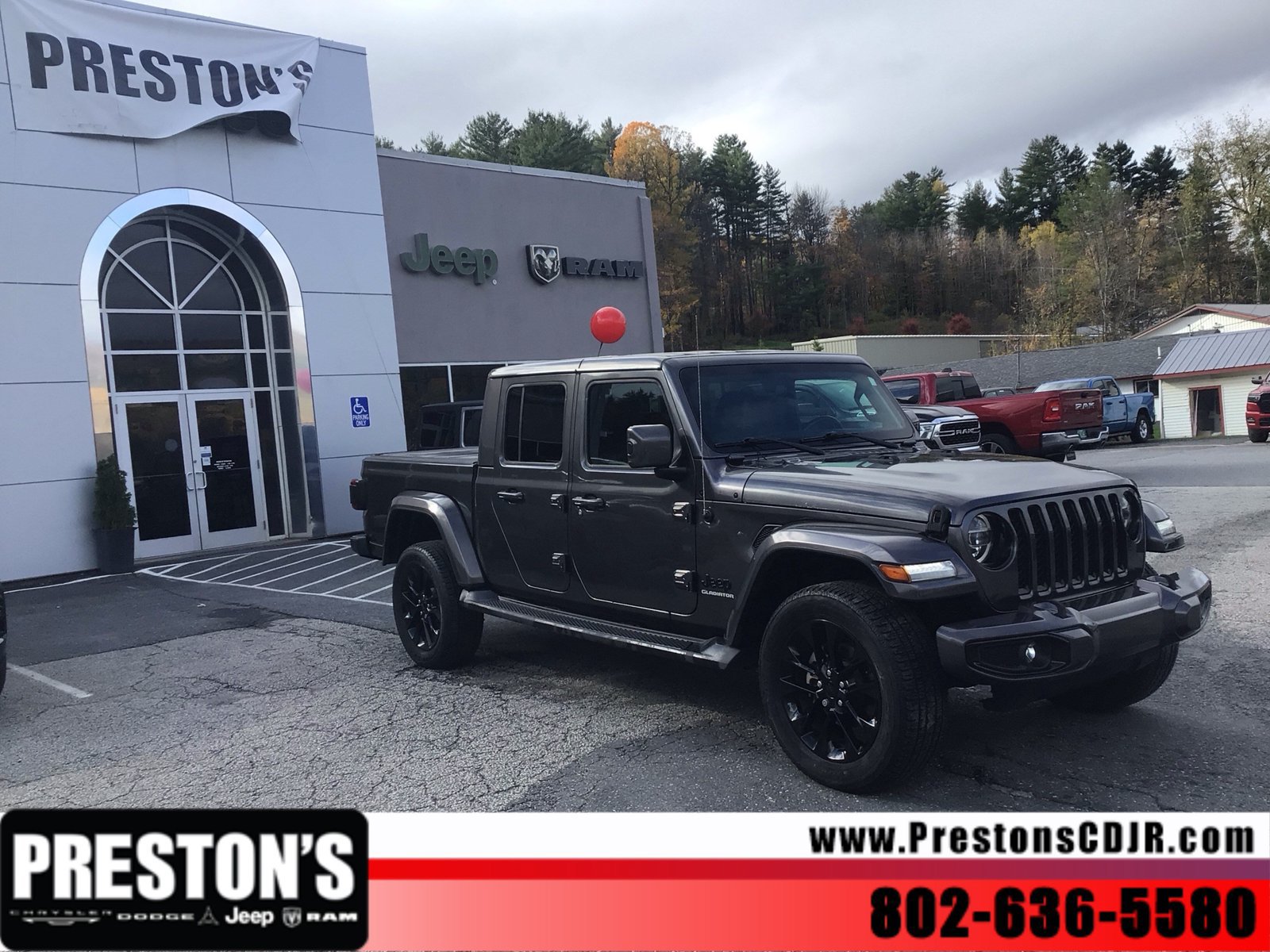 Used 2021 Jeep Gladiator Overland AWD/4WD image 7