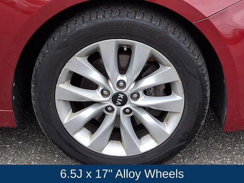 Used 2018 Kia Optima S w/ Panoramic Sunroof Package image 11