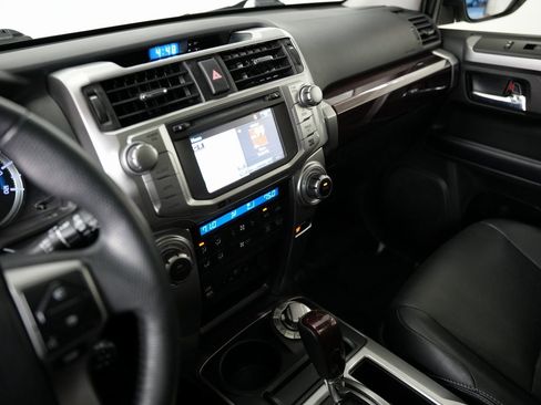 Used 2019 Toyota 4Runner Limited image 19