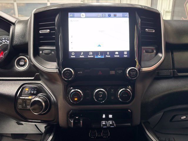 Used 2022 RAM 1500 Big Horn AWD/4WD image 10