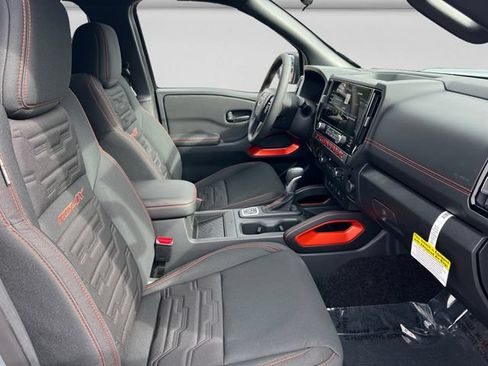 New 2026 Nissan Frontier PRO-4X w/ Pro-4x Convenience Package AWD/4WD image 16