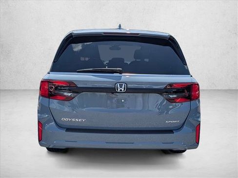 Used 2025 Honda Odyssey Sport-L image 6